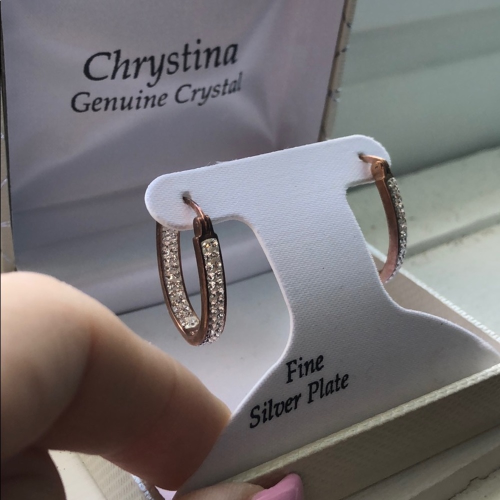 Earrings - Picture 2 of 4